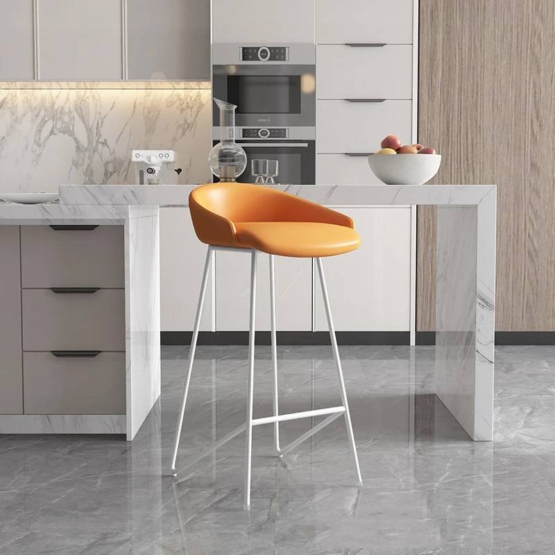 Фото # Металлический стул с черными пластиковыми ножками, коммерческий барный стул, высокие стулья для кухни, стул для барной стойки