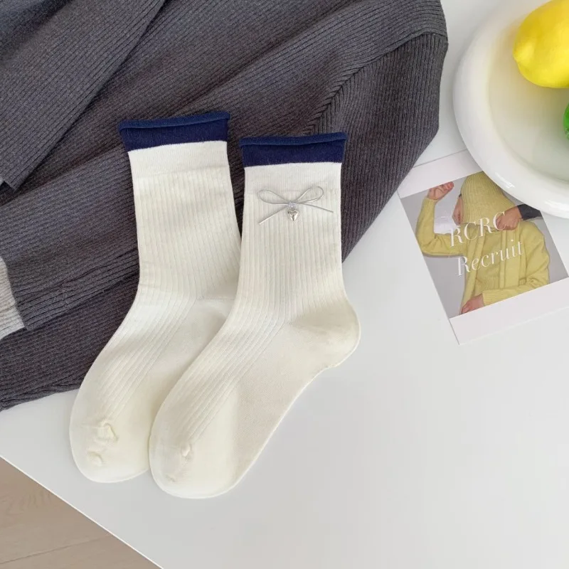 5 Pairs 2025 Fall Winter Women's Warm Socks Korean-Style Bow-Tie Striped Mid-Calf Cotton Women Socks White Socks High Quality