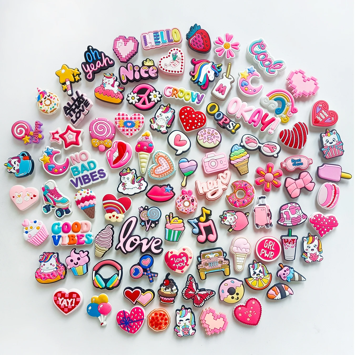 سحر الديكور الرياضي الوردي العشوائي سلسلة الكرتون ، صنادل تنفس ، شبشب ، قابلة للفصل ، بولي كلوريد الفينيل ، إكسسوارات ناعمة ، تصنعها بنفسك ، #1