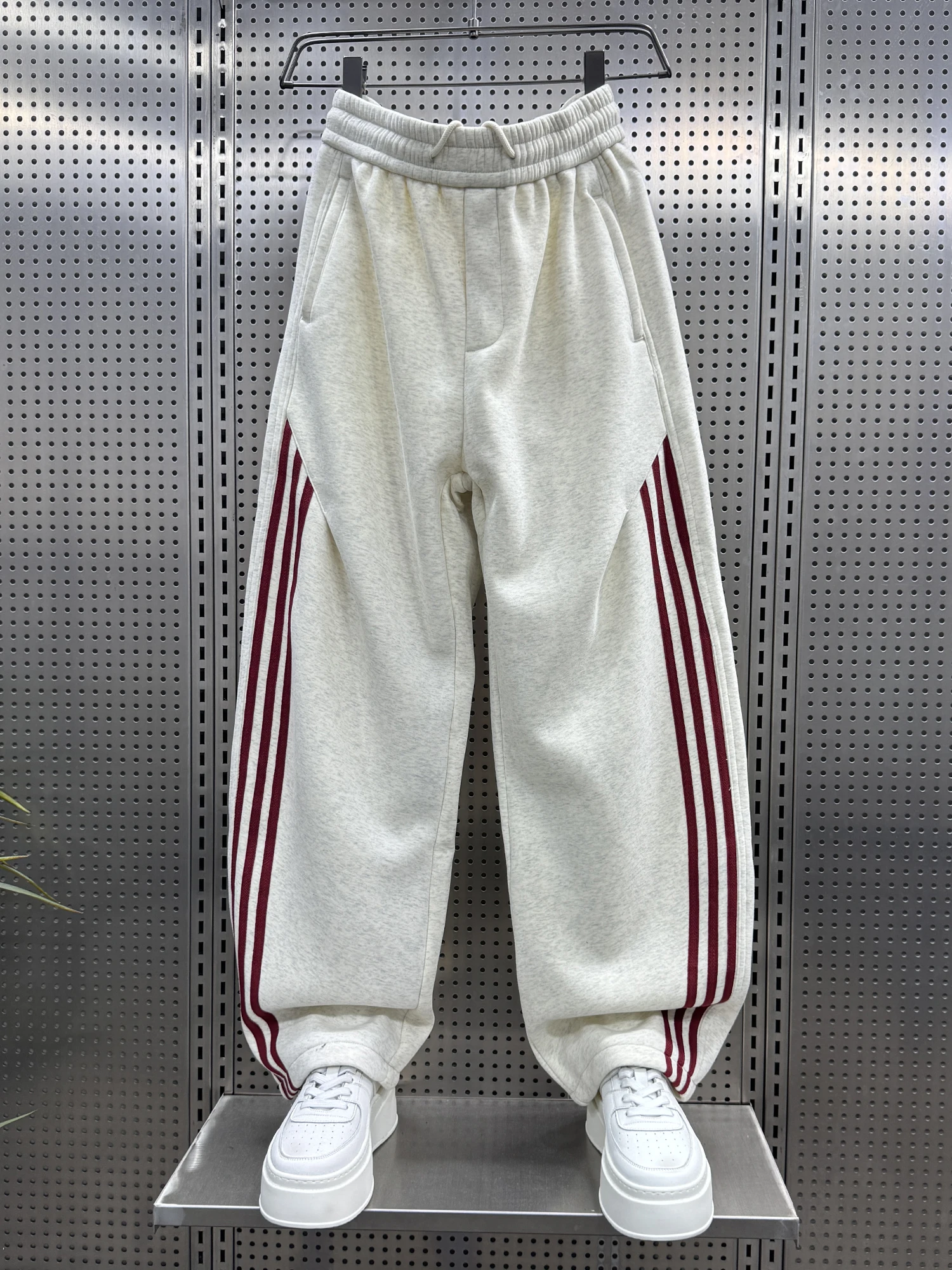 

Американские широкие спортивные брюки, мужские повседневные брюки с прямым кроем и флисовой подкладкой, осенне-зимняя новинка