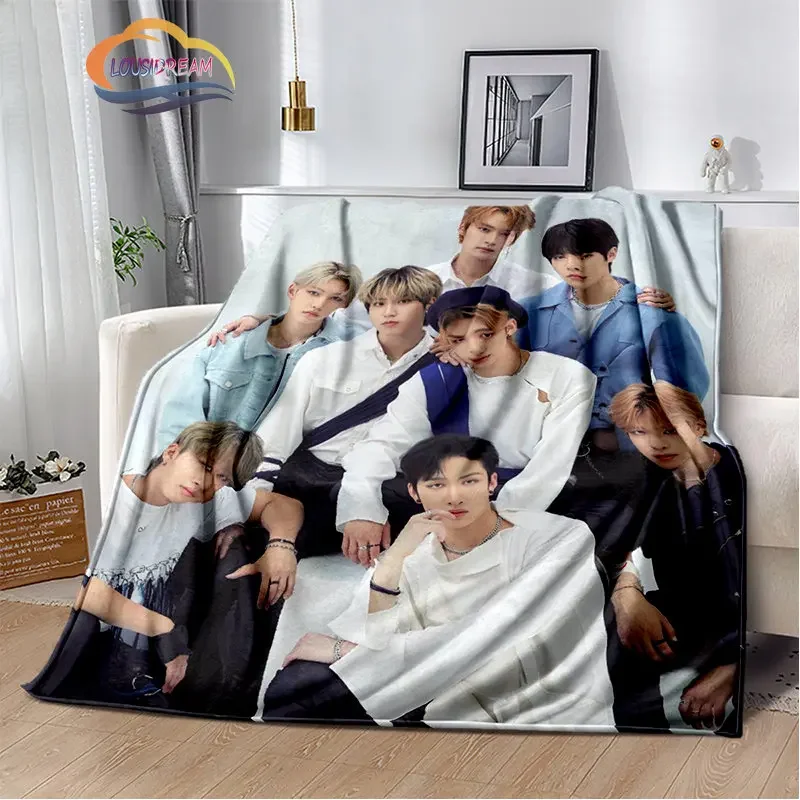 3D New KPOP Boys Flannel Blanket Bang chan Throw s for Sofa Bed Stray Kids Warm Portable Fan Gift Travel