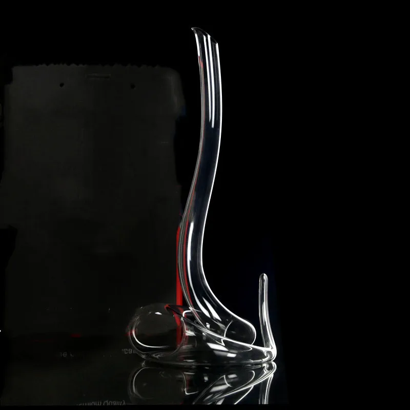 Handmade Creative Snake-shaped Decanter Transparent Glass Red Wine Glass Set Household Wine Dispenser 1800ml Decanter Wine Set