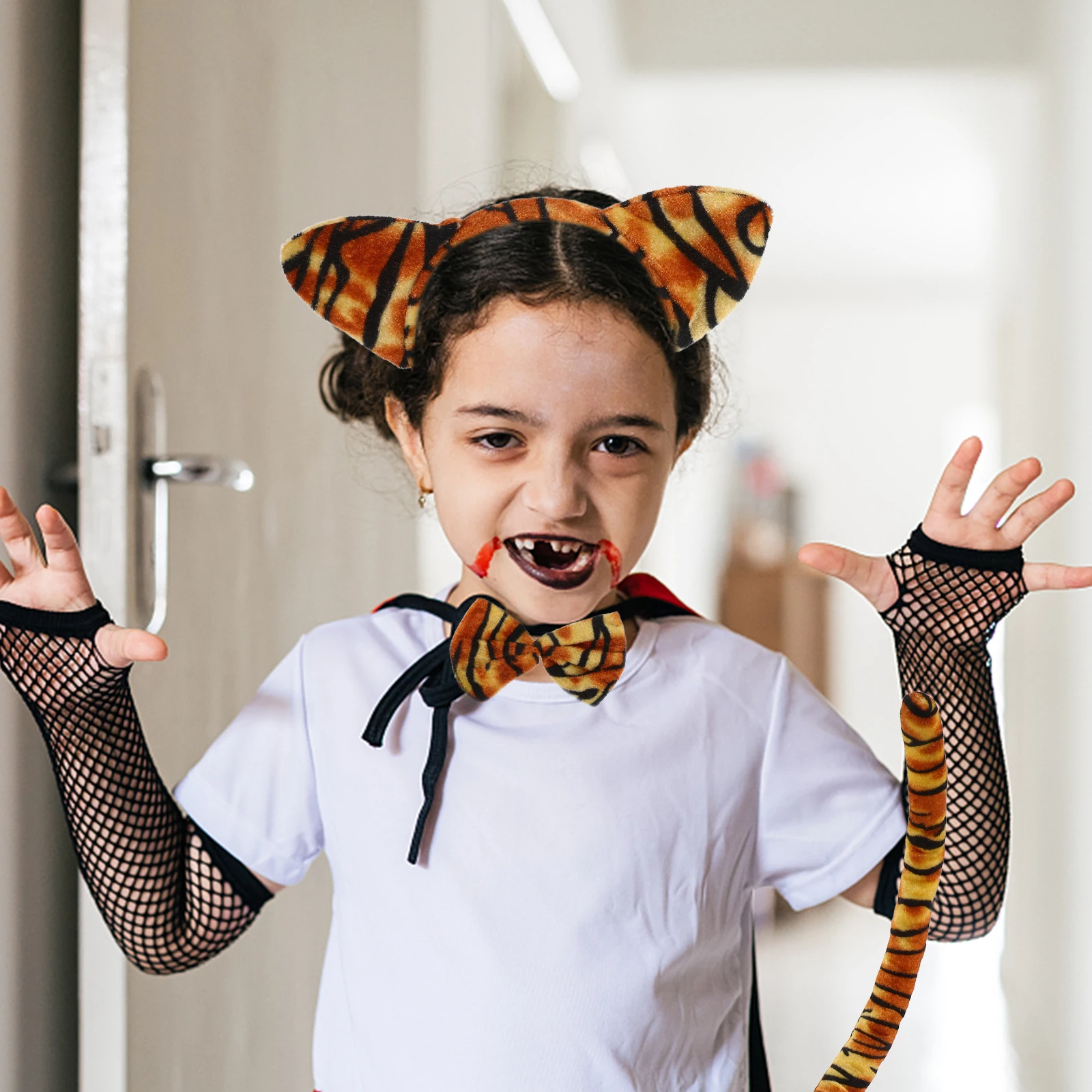 

Повязка на голову с тигровыми ушками, карнавальный костюм с ушками животных, аксессуары, комплект из четырех предметов, хвосты на Хэллоуин