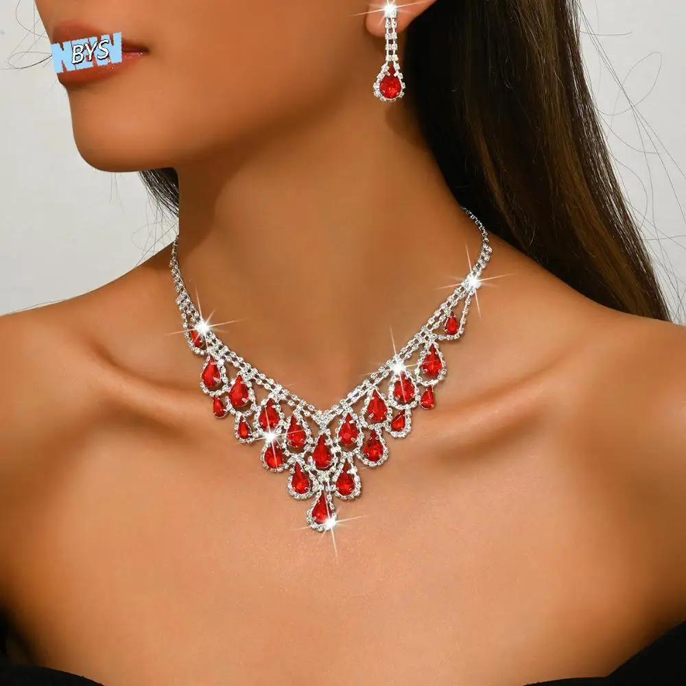 

Water Drop Pendant Inlay Rhinestone Jewelry Set Clavicle Chain Exquisite Necklace Earrings Set Shining Advanced Sense