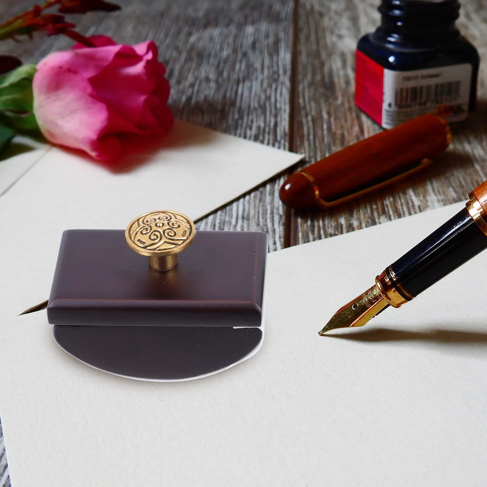 

2 шт. Эргономичные деревянные валики-впитыватели чернил с ретро-ручкой для перьевых ручек, экономящие усилия, для письма и школьных занятий