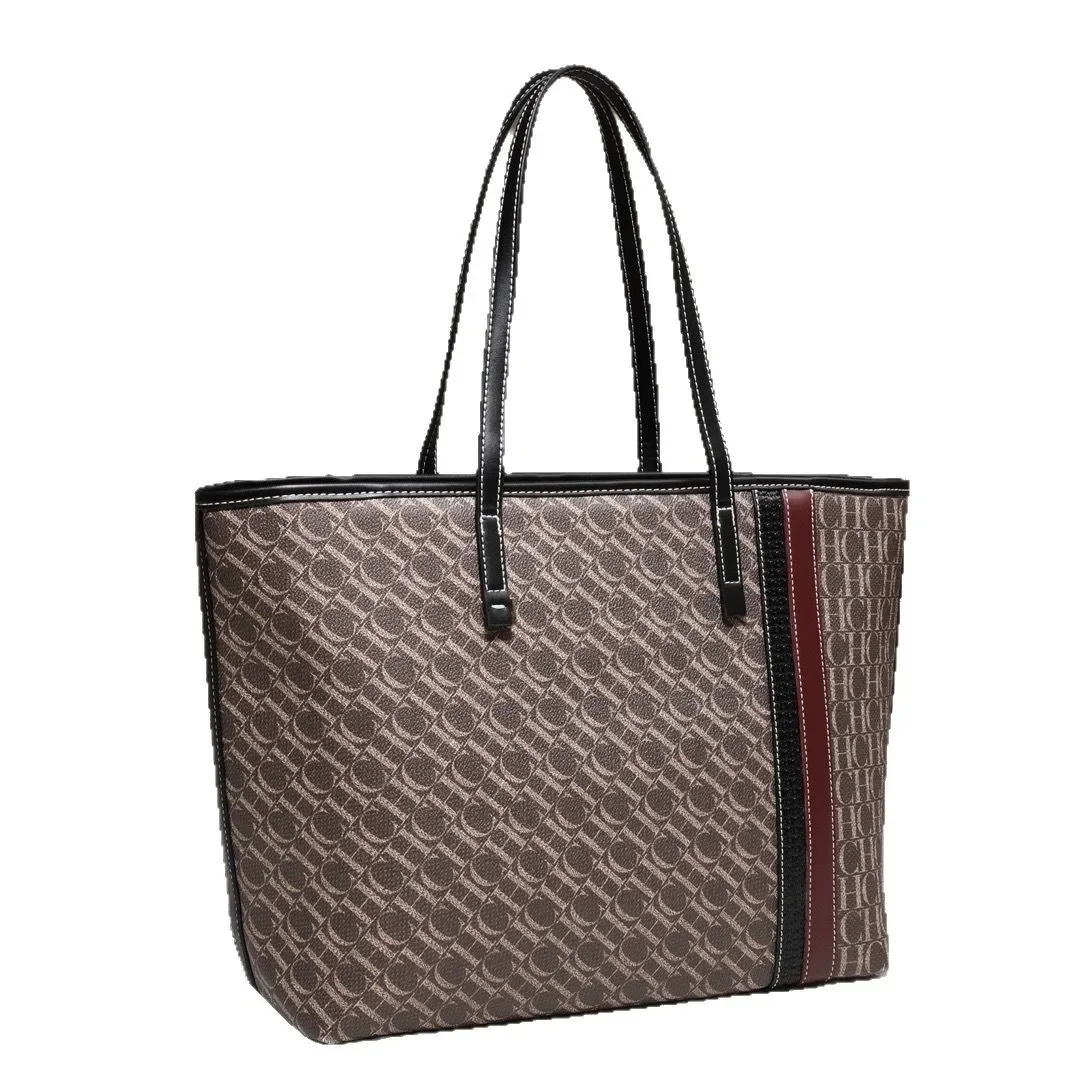 

Classic Style Leather Tote Bag For Ladies Crossbody Carry Option By Luxury Brand Elegant And Roomy