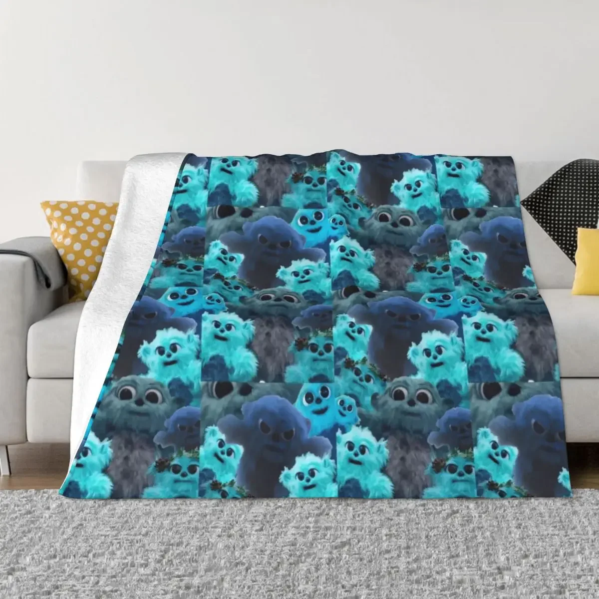 

BEEBOS GALORE! - Beebo From DC's Legends of Tomorrow Throw Blanket Decorative Sofa Decorative Sofas Thins Blankets