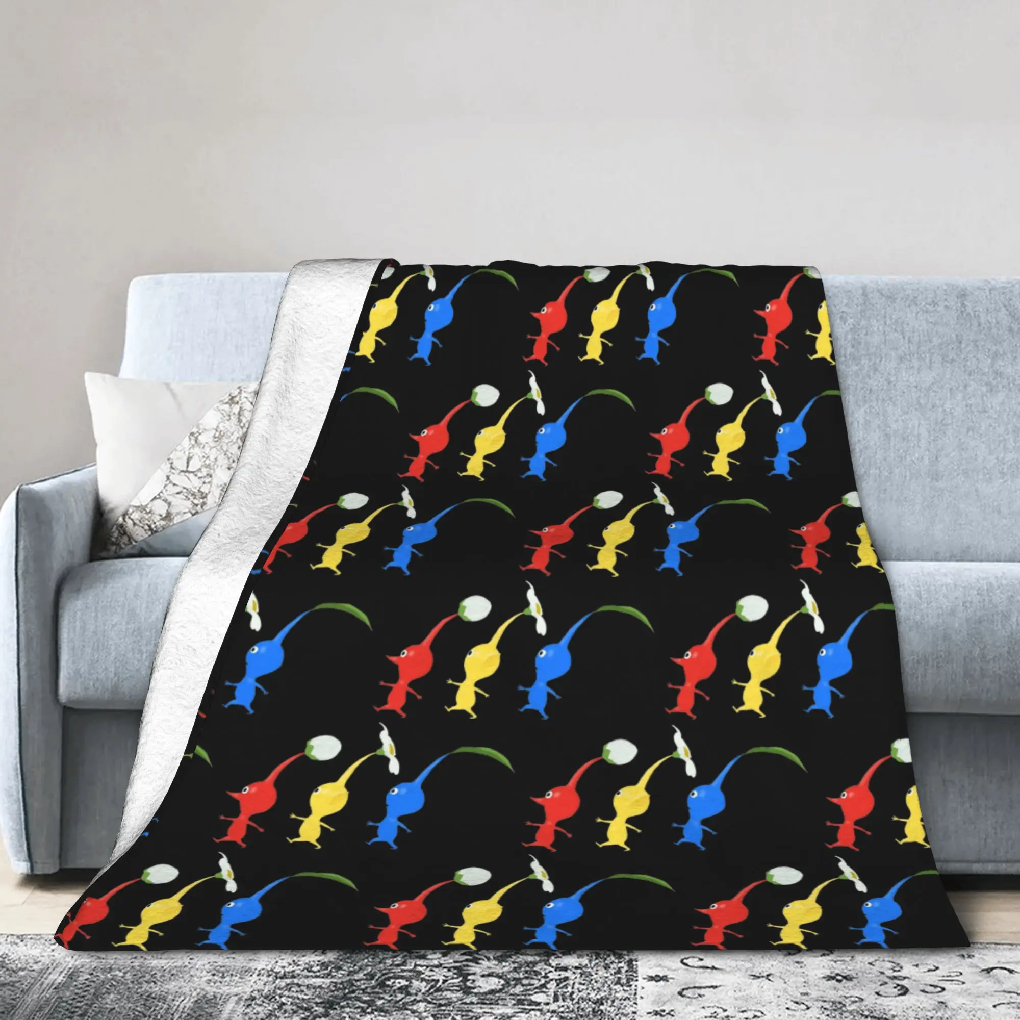 Pikmin Running Fleece Throw Blanket Cartoon Blankets for Bed Outdoor Super Warm Bedding Throws