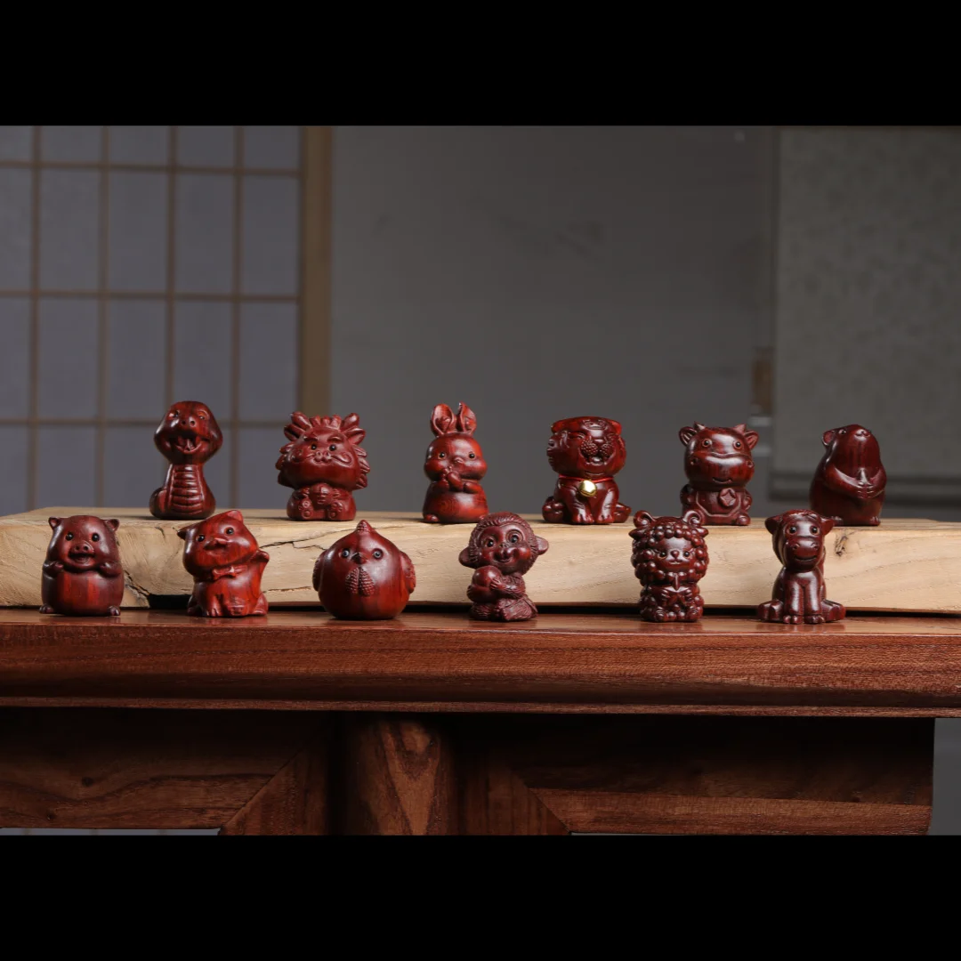 

Lobular red sandalwood zodiac ornaments a full set of high-end home accessories lucky solid wood carving this year hand piece