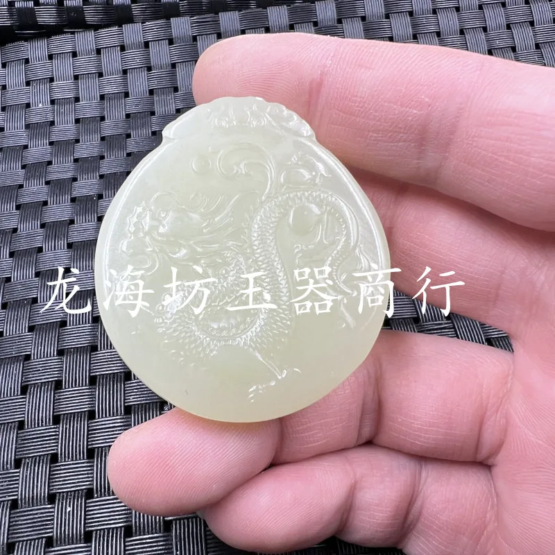 Xinjiang Hetian White Jade Zodiac Dragon Jade Pendant Bluish-White Paper Spar Jade Thousand-Hand Guanyin Pendant Jade Pendant Ja