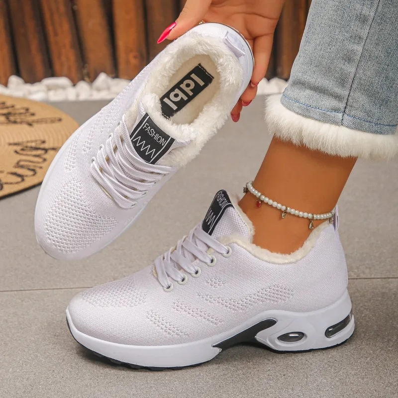 Winter New 2026 Women's Vintage Comfortable Solid Color Wedge Mid Heel Snow Boots Women Keep Warm Casual Fashionable Snow Boot