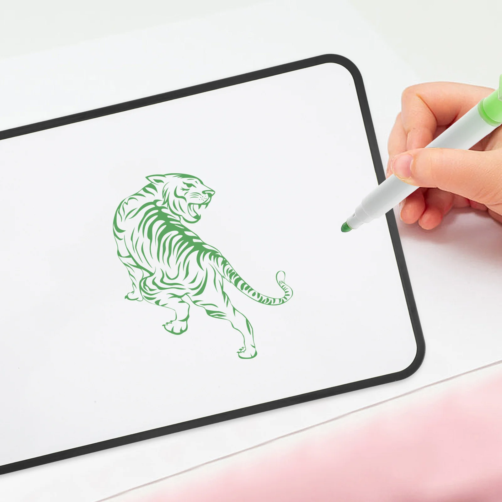 กระดานไวท์บอร์ดแม่เหล็กขนาดเล็ก กระดานเขียนสำหรับเด็ก วัสดุ ABS อุปกรณ์การเรียนรู้การวาดภาพเพื่อการศึกษา สร้างสรรค์