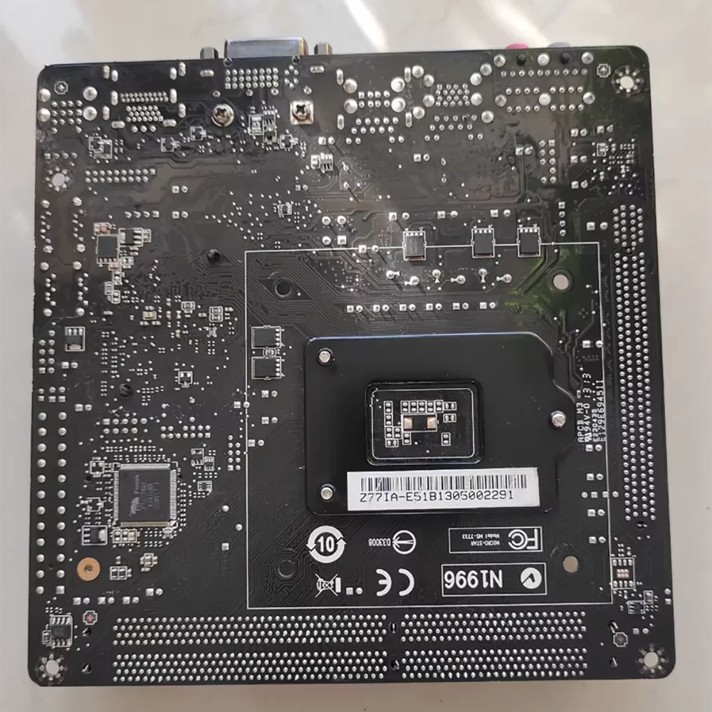 

Мини-материнская плата Z77IA-E51 LGA1155