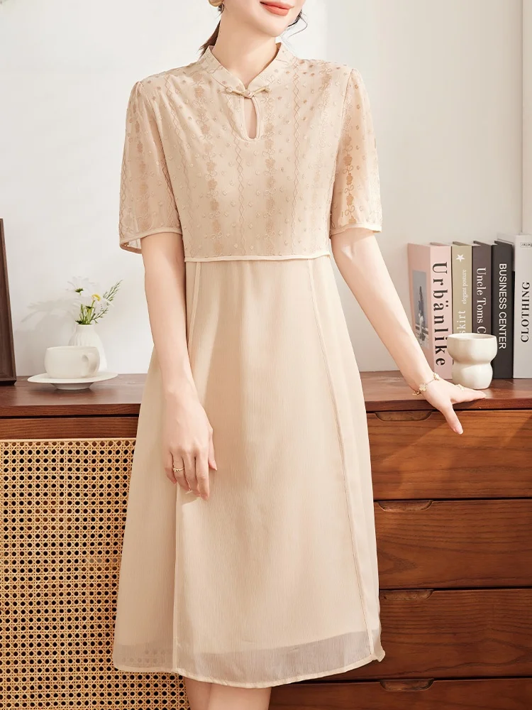 

Новая китайская летняя модная одежда в стиле чиносери: шелковое платье-ципао для женщин среднего и старшего возраста