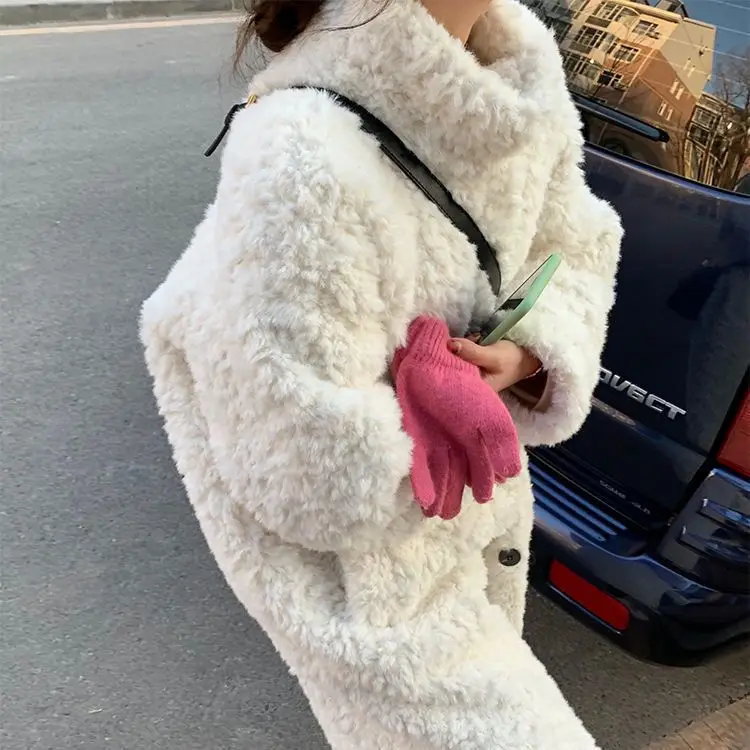 

2025 Autumn WinterWomen Clothing Lamb Wool Faux Fur Coat Korean Style Long Loose Collar Wool Coat Simple Solid Warm Coat Women