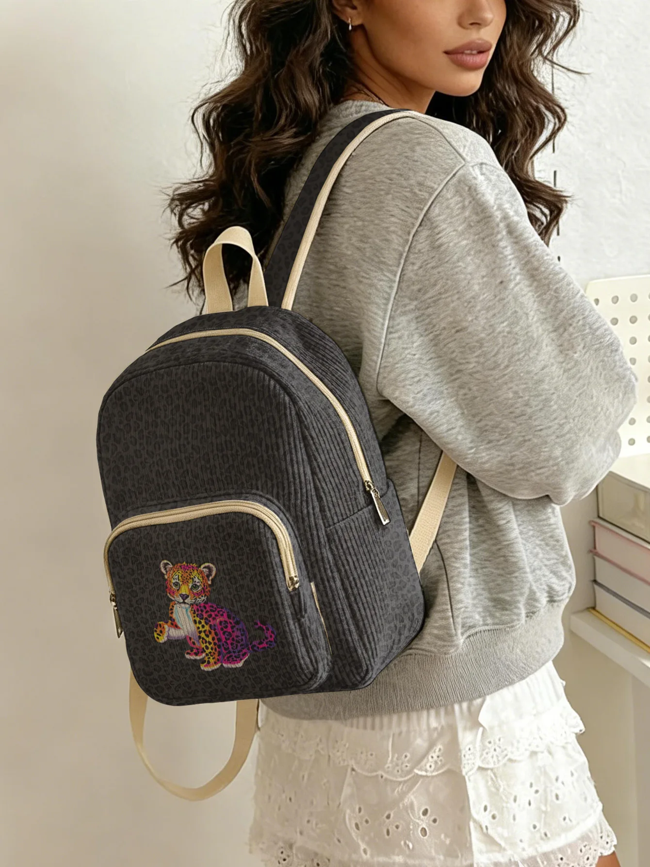mochila-feminina-com-estampa-de-leopardo-em-gradiente-arco-iris-bolsa-de-veludo-com-varios-bolsos-e-grande-capacidade-para-viagens