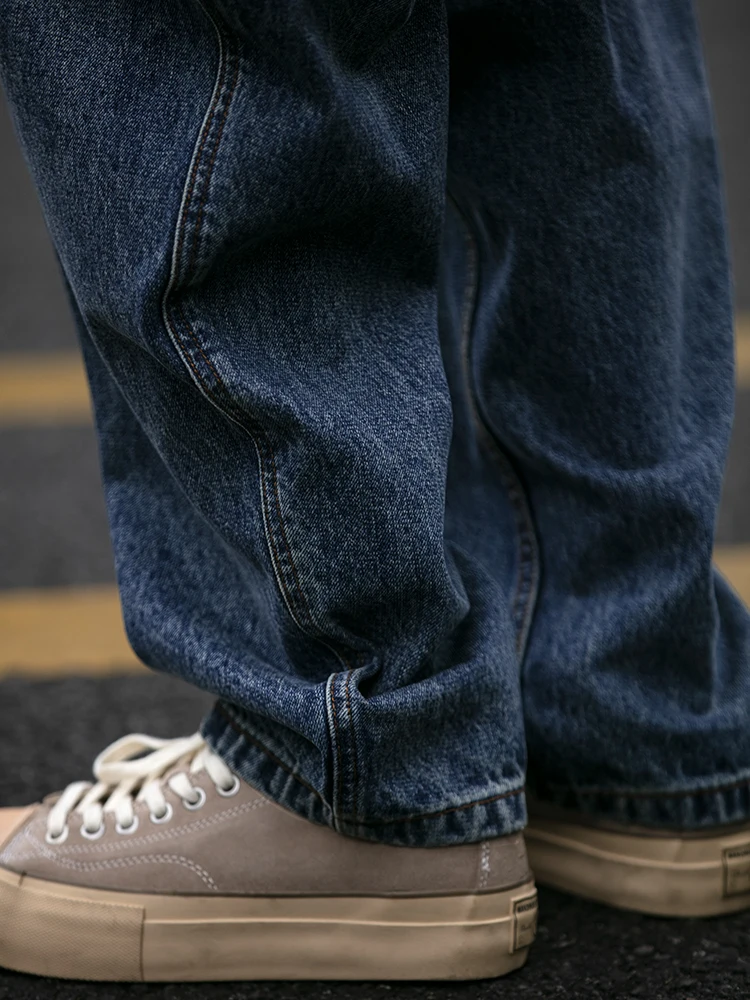 Mens American Streetwear Baggy กางเกงยีนส์สีน้ําเงินเข้ม Vintage 3D กระเป๋าขาตรงกางเกงทํางานกางเกงอินเทรนด์พรีเมี่ยมกางเกง