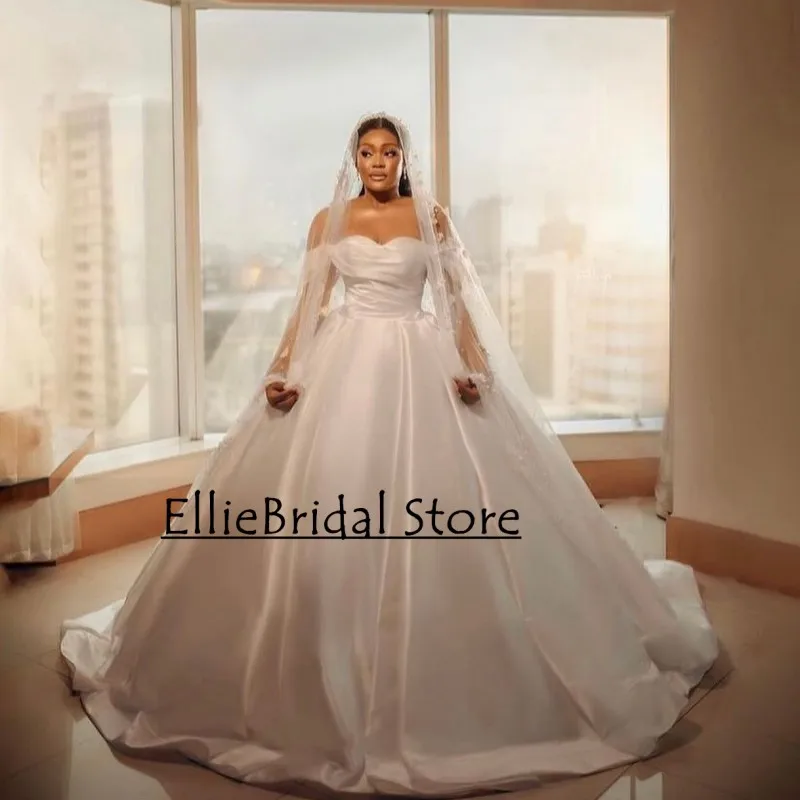 Vintage Ball Gown Wedding Dresses For Brides Off The Shoulder Short Sleeve Satin Princess Dubai Bridal Gowns Customized