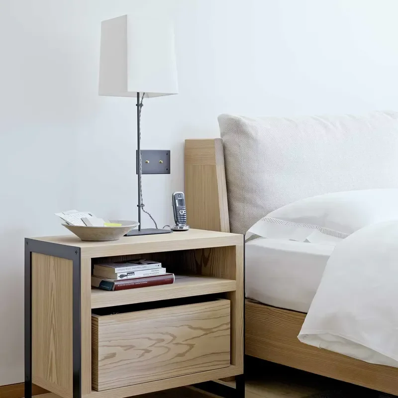 Nordic Modern Simple Brass Desk Lamp Bedroom Living Room Bedside Office Bookstore Home Decoration Lighting Desk Lamp