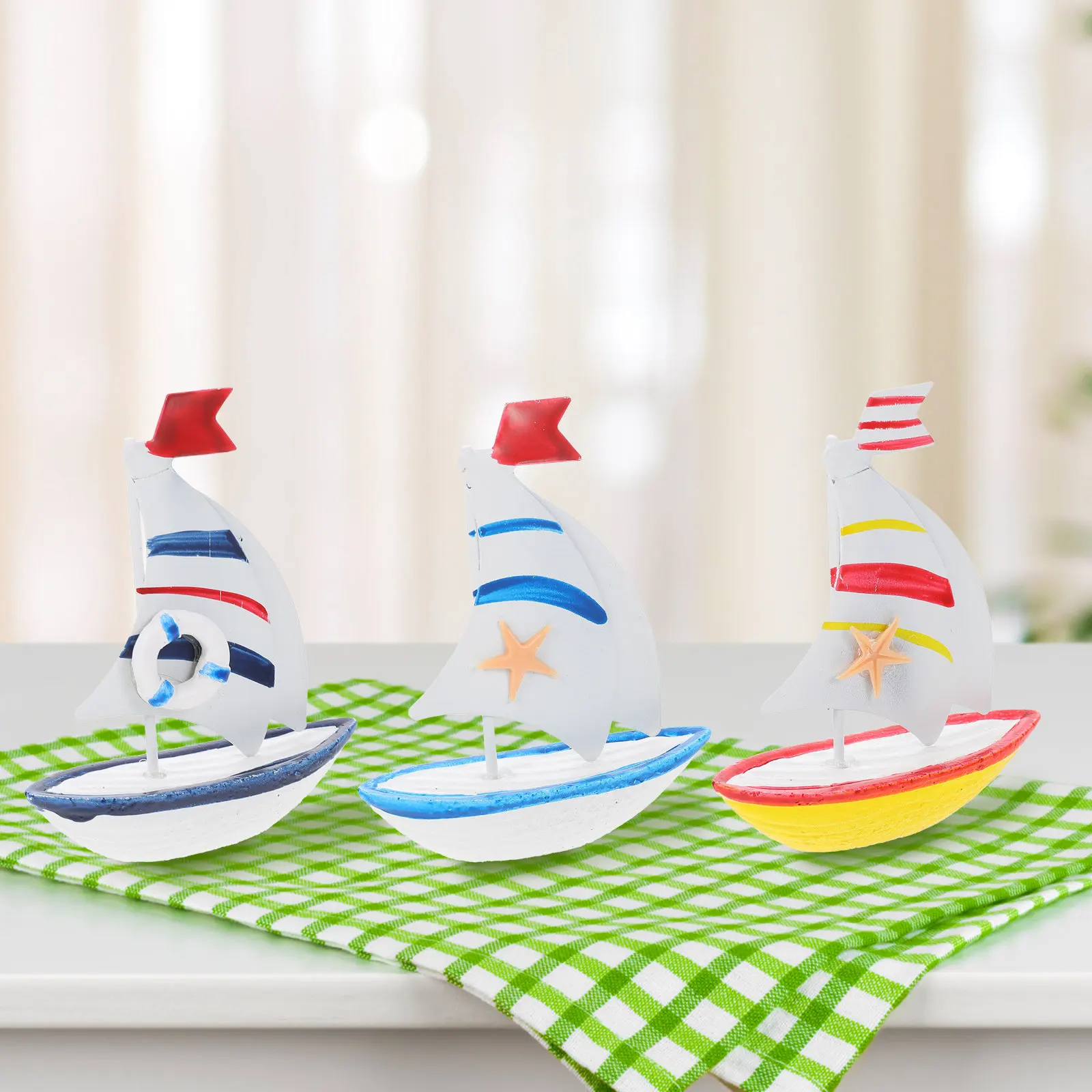 

3Pcs Sailboat Shaped Resin Ornament Stylish Desk Table Decor for Living Room Bedroom Cabinet Bookshelf Modern Home Office