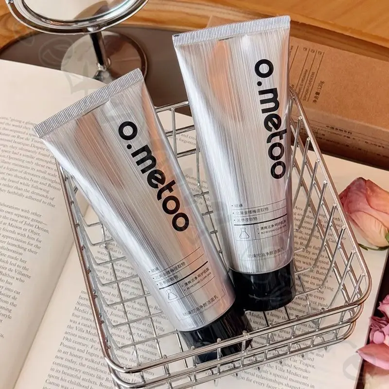 o.metoo โฟมล้างหน้ากํามะถันที่อุดมไปด้วยและหนาแน่นลดน้ํามัน ขจัดไร ขจัดสิวหัวดํา และทําความสะอาดรูขุมขนอย่างล้ําลึก 120g