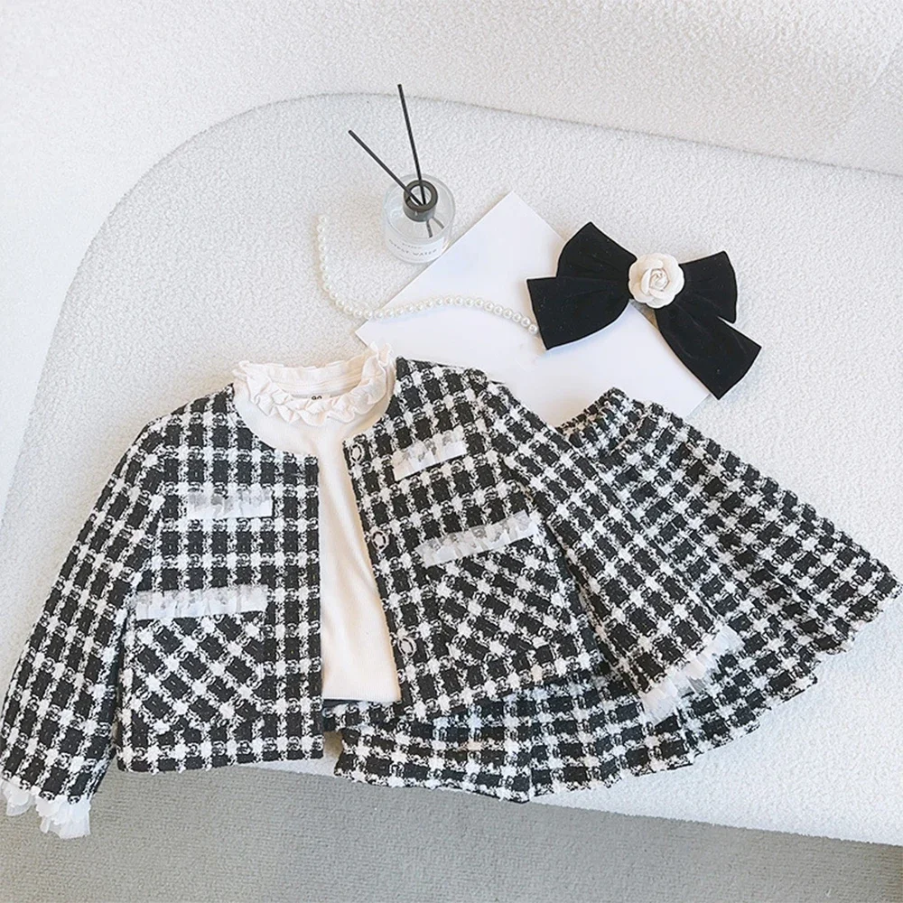 

Girls Sweater Sets 2024 Autumn/Winter Knit Set New Girl Checkered Knit Cardigan+Pleated Skirt Set (Excluding Inner Top)