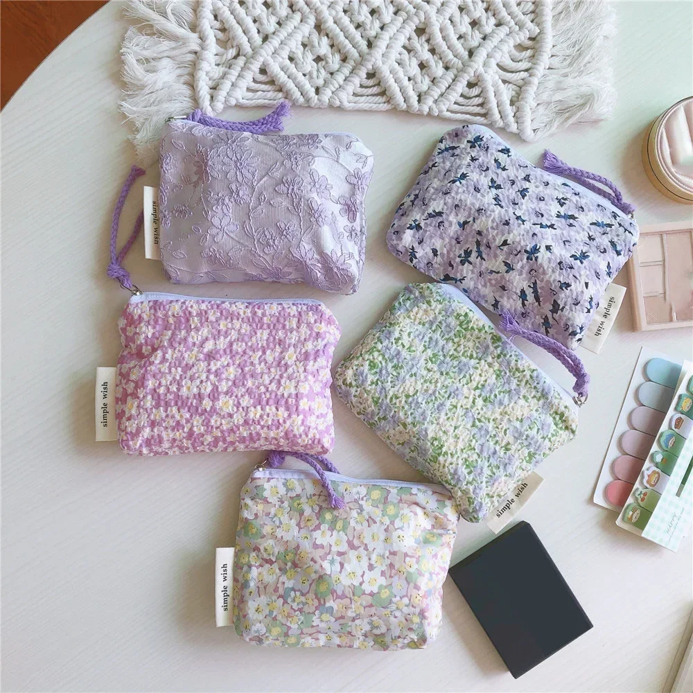 Small Flower Cosmetic Bag Cotton Mini Fabric Women Travel Make Up Toiletry Bag Korean Female Little Purse Zipper Coin Pouch Case