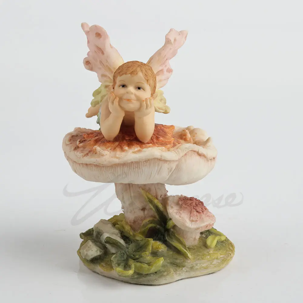 Resin Baby Fairy Statue Cherub Leaning on Mushroom Pink Butterfly Wings Moss Plant Base Elf Sculpture Home Garden Decor Ornament