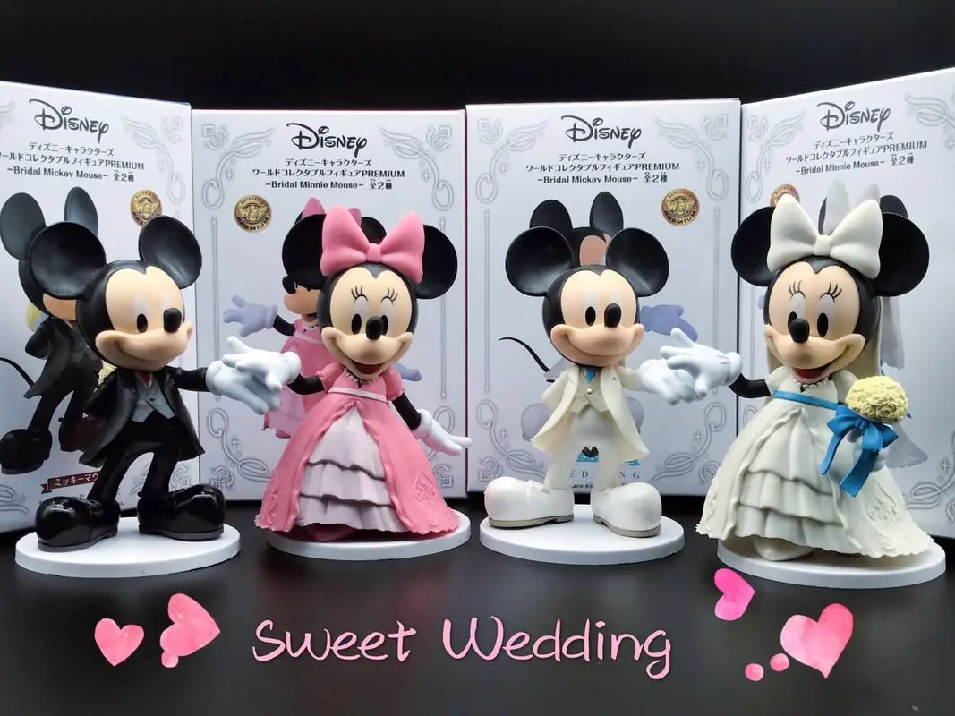 Disney Q Version Mickey Minnie Donald Duck Daisy White Wedding Dress Wedding Decoration Hand Action Figure Car Ornaments 12cm