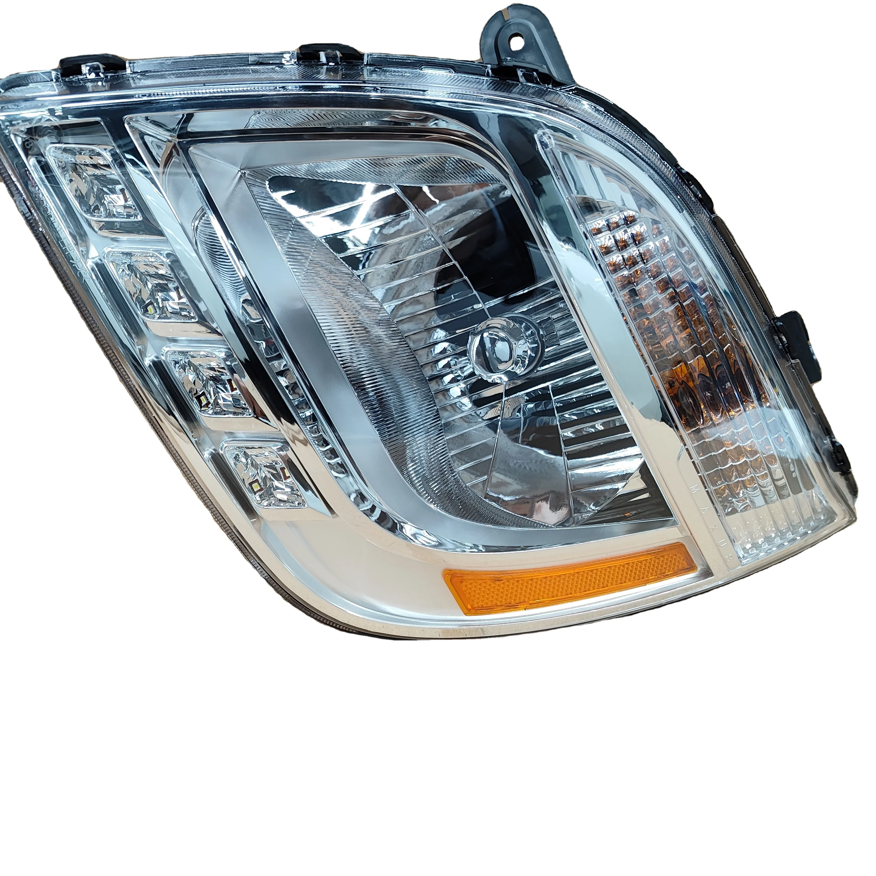 

Оригинальная Подлинная сборка фар MAXUS sаик с OEM NO C00090521