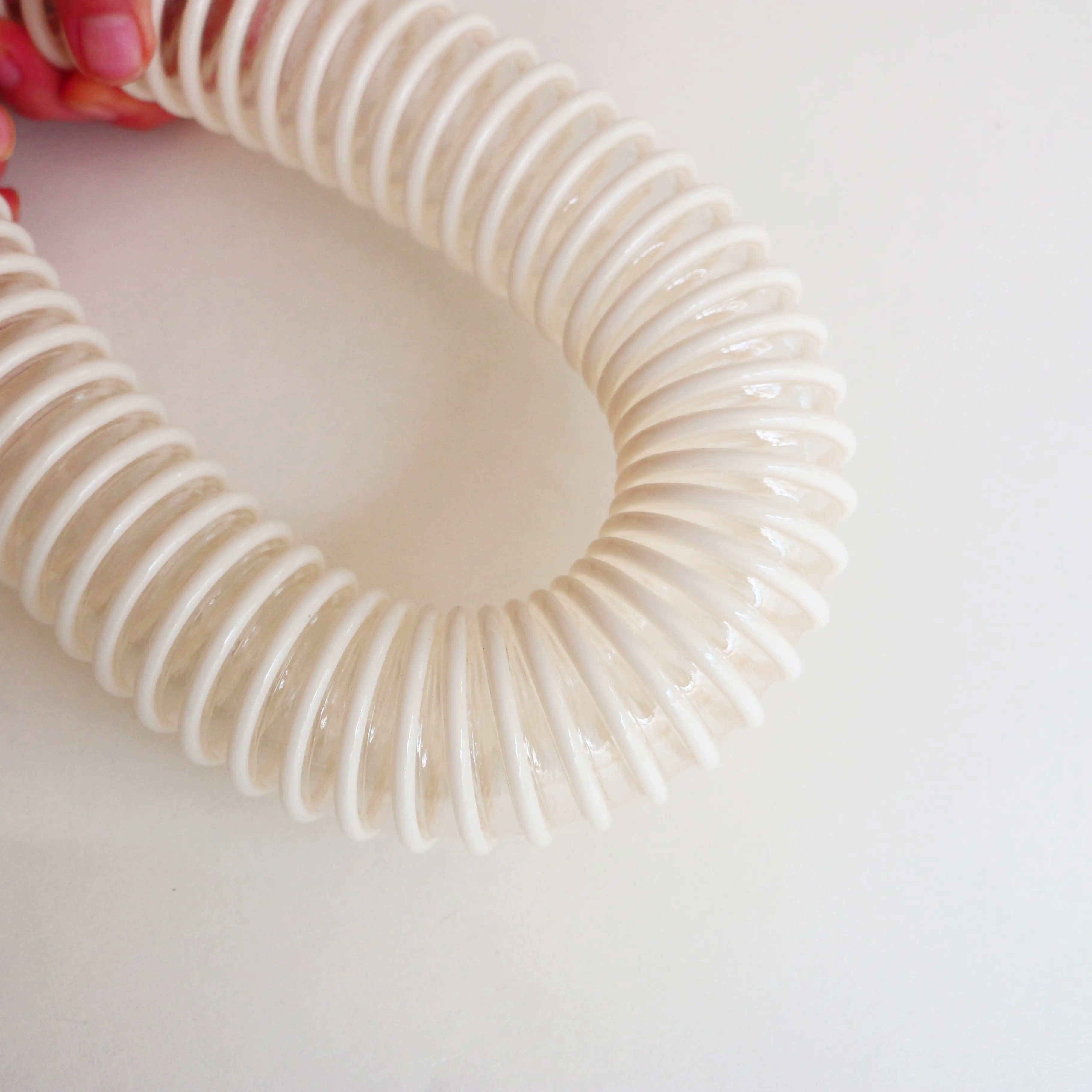 2025Flexible Plastic Reinforced PU Pipe with Corrugated Spiral Water Pump, Flexible Hose Through Material Pipe