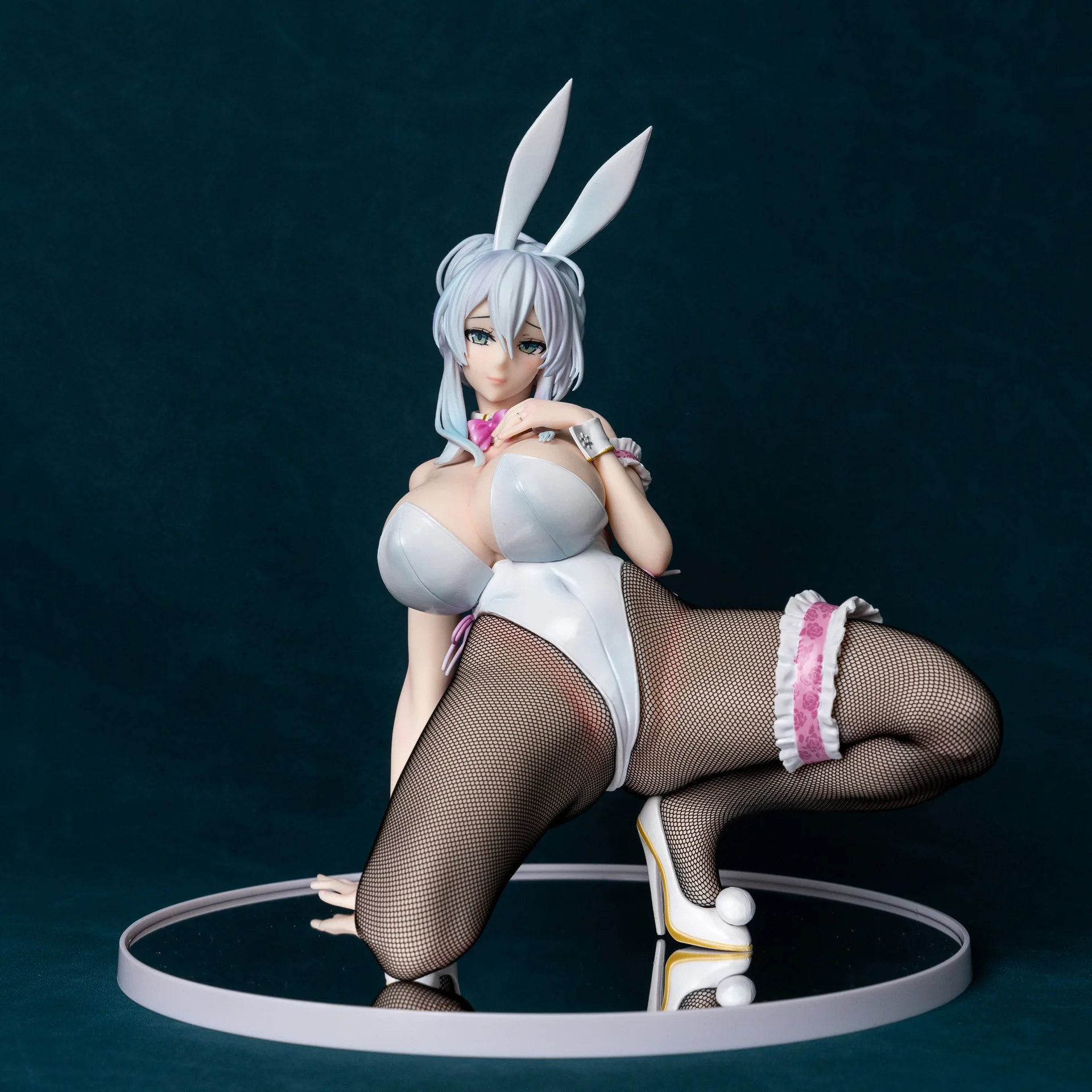 

The Unsociable Widow Yuki-Onna And The Cursed Ring Yukino Fuyufuyu Bunny Girl Фигурка Коллекция Орнамент Аниме Подарки на день рождения