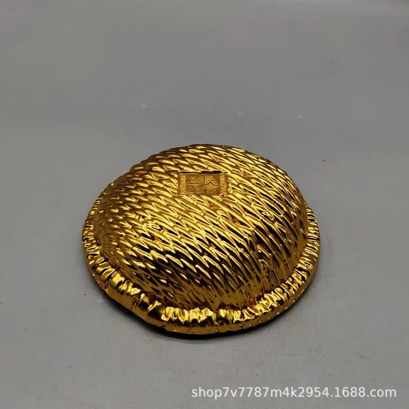 Antique-style brass craft with the character 
