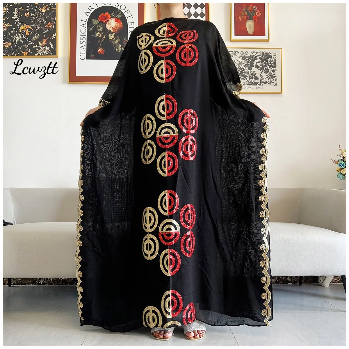 

Latest Arrival Casual And Comfortable African Women Black Robe Sequin Embroidered Muslim Dress Dubai Dress Pullover HPQ-02