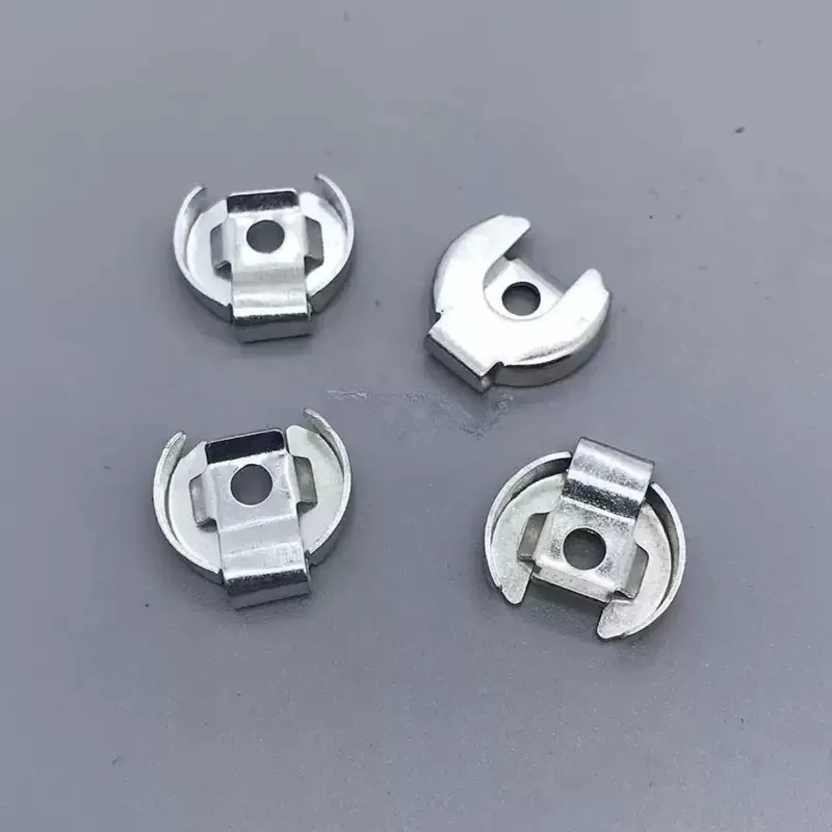 

For Volkswagen Langyi POLO Bora Golf Suiteng Maiteng CC Jetta Gear Shift Cable Iron Clip Clasp