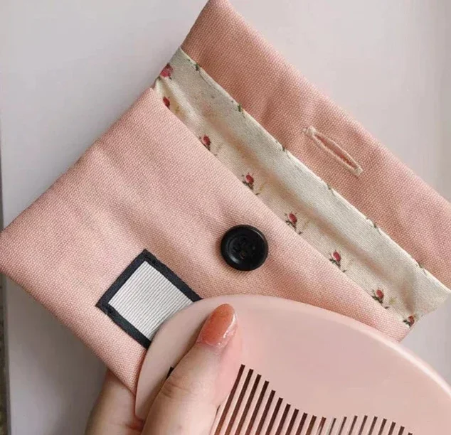 

New Pink Comb Makeup Comb with Makeup Bag and Hair Tools