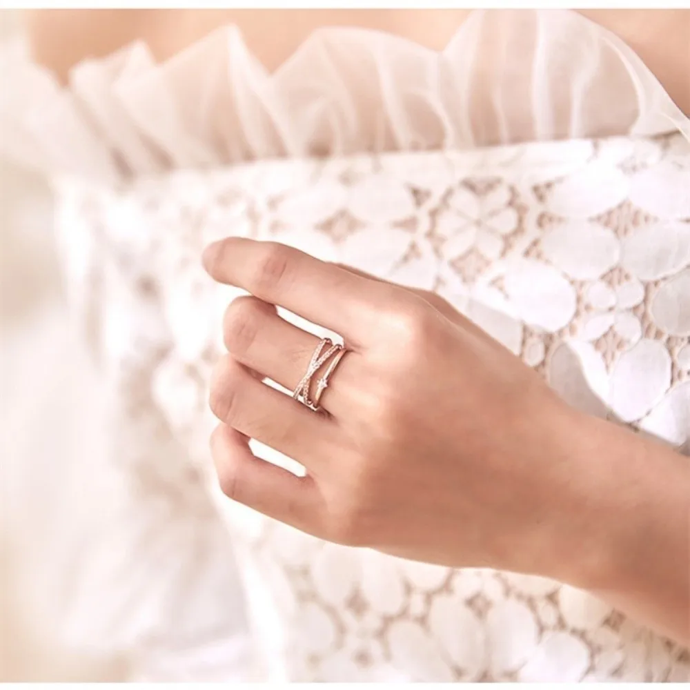 Luxury Crystal Finger Rings Elegant Personality Women's Opening Ring Adjustable Hollow Out Zircon Crossed Rings Engagement