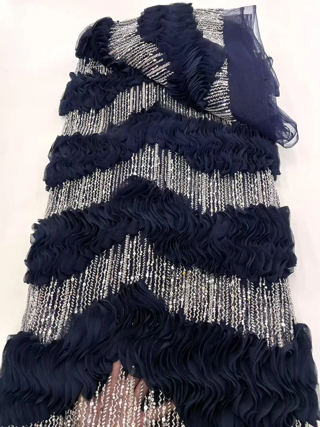 

2025 Fashion Elegant French Mesh Rope Embroidery Sequins Lace Fabric African Nigerian Lace Fabric For Wedding Dress WS68TY-373