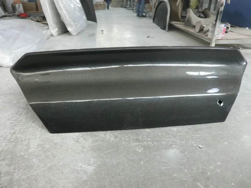 

Карбоновая крышка багажника для Mitsubishi Evolution EVO 7 8 9