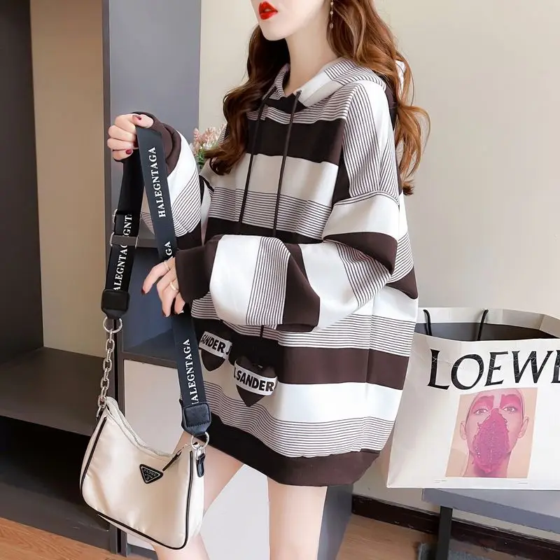 2023 New Spring and Autumn Korean Edition Fashion Design Striped Long Sleeved Loose Leisure Oversized Love Drawstring Hoodie