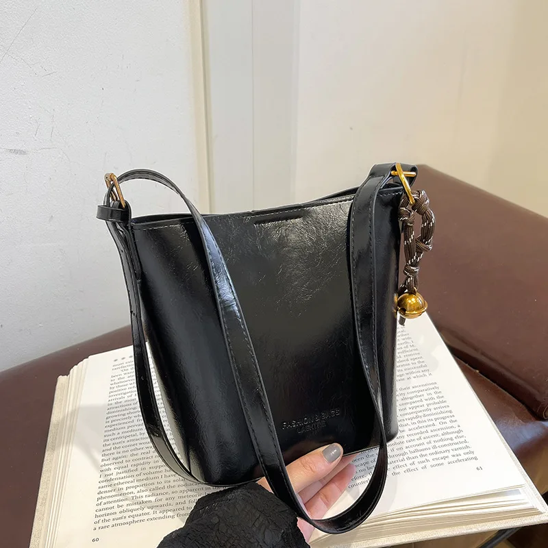 

Модная женская сумка Materni, новая зимняя винтажная модная сумка-ведро, высококачественная женская сумка на одно плечо, модная сумка для мамы