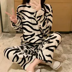 Women Pajamas Winter Long-sleeved Thickened Warm Face Cloth Coral Velvet Large Size Loose Home Clothing Padded Leisure Clothing