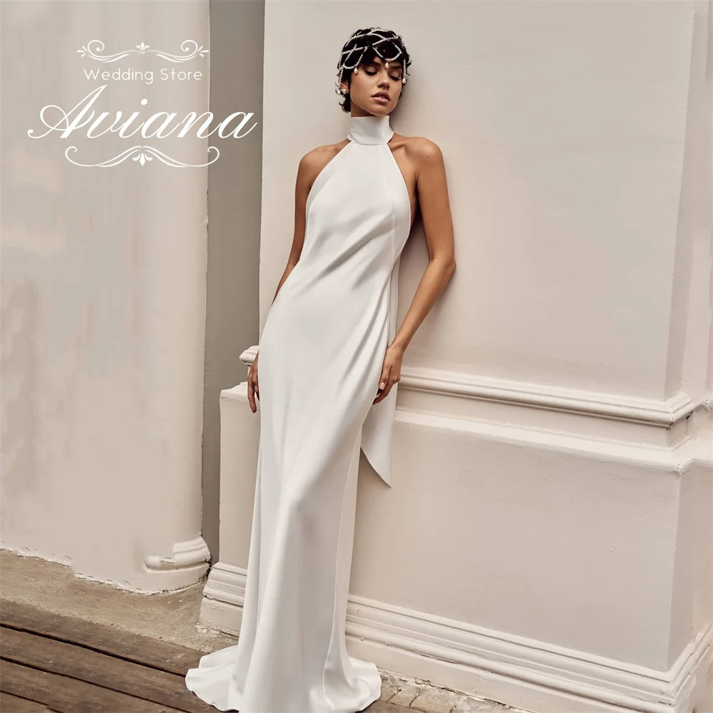 Aviana Maßgeschneidertes Neckholder-Hochzeitskleid, ärmellos, schlicht, Hofschleppe, Meerjungfrau, rückenfrei, 2025, bodenlang, elegant, moderner Strand