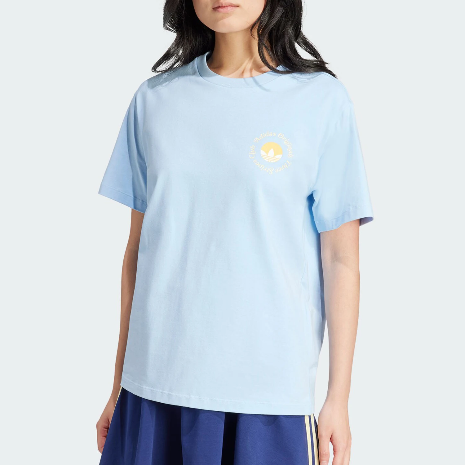 

Adidas Official Three Stripes Women's Simple Breathable Comfortable Casual T-shirt IT9831