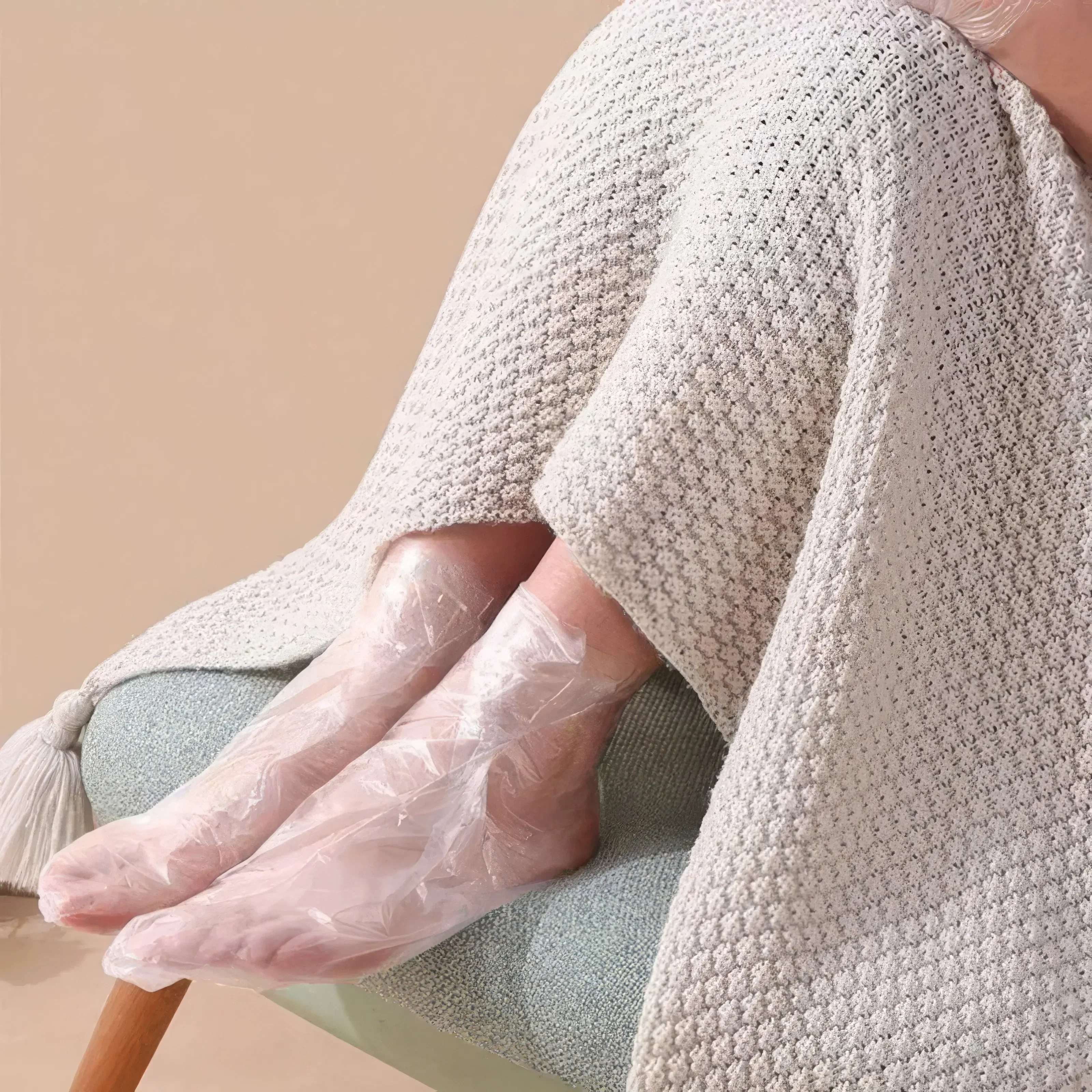 

Одноразовые прозрачные бахилы для ногтей и педикюра, подходят для восстановления ногтей, маникюра, одноразовая обувь