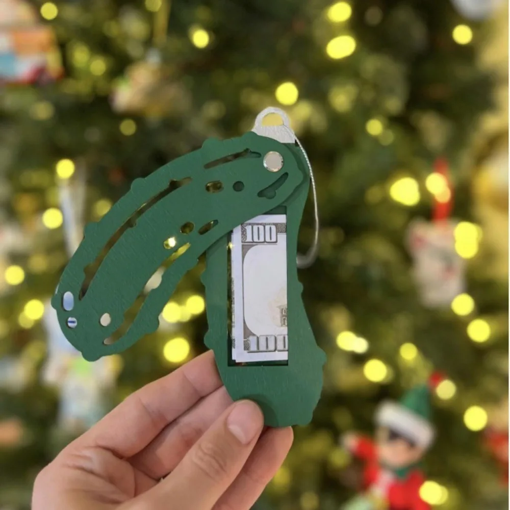 Creative Christmas Pickle Money Holder Wooden Unique Cash Gift Hanging Pendants Handmade Xmas Tree Embellishment Party Supplies