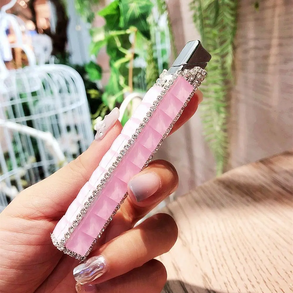 Novelty Shining Slim Gas Cigarette Lighter for Women Refillable Sexy Lighter Funny Creative Diamond inlay decoration 9 Color
