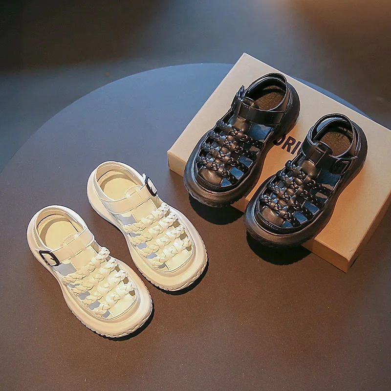 

Высококачественные летние новые удобные детские сандалии 2024, детская пляжная обувь для мальчиков и девочек, сандалии на плоской подошве, школьная обувь, детская обувь