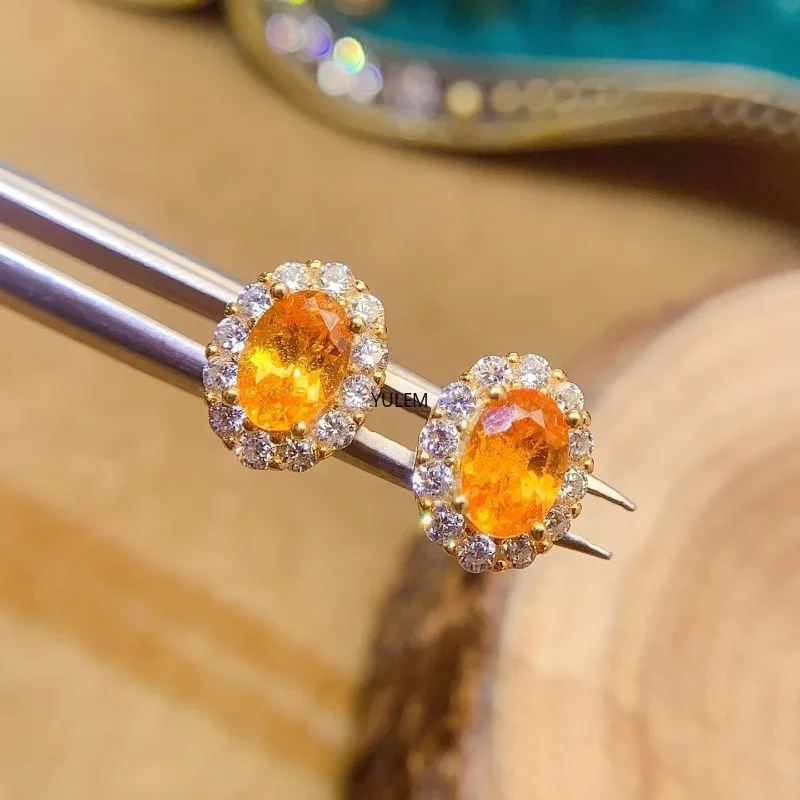 

Классические серьги-гвоздики из серебра 925 пробы с цитрином 4x6 мм, 100% натуральный желтый цитрин, для повседневной носки