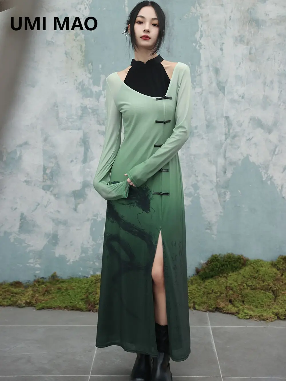 

UMI MAO New Chinese Style Stand Up Collar Slit Dress Autumn Gradient Green Ink Dragon Print Fake Two Slim Fit Long Dresses Y2K